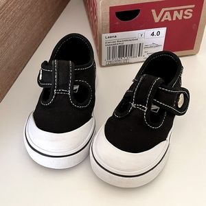 “Leena” Toddler Vans
